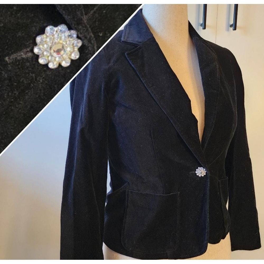 PS black velvet Notations petite small blazer, single rhinestone dazzling button